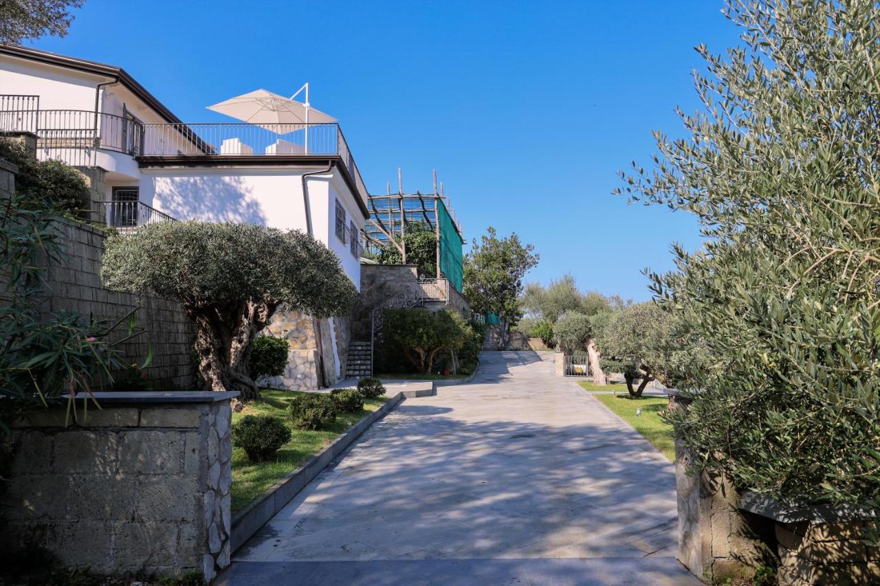 Villa Italia Sorrento Termini Luaran gambar